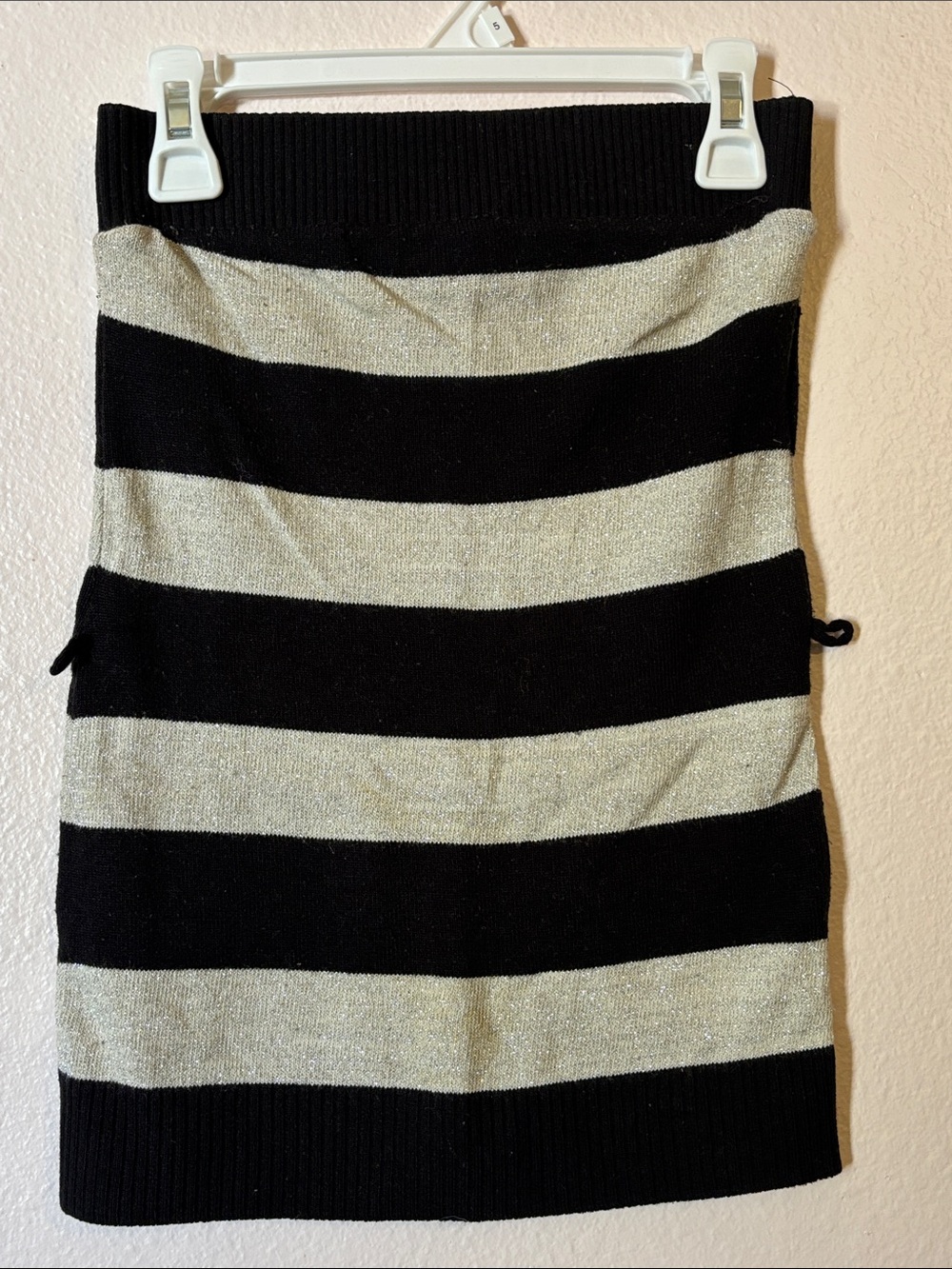 Women’s Y2K Black and White Striped Strapless Top, Size M